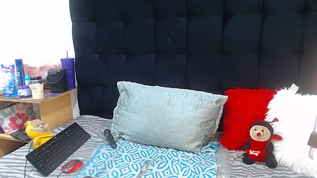 Snapshot of TaurusClitCake chatting on 21, 10, 2025 TaurusClitCake online show from 21, 10, 2025