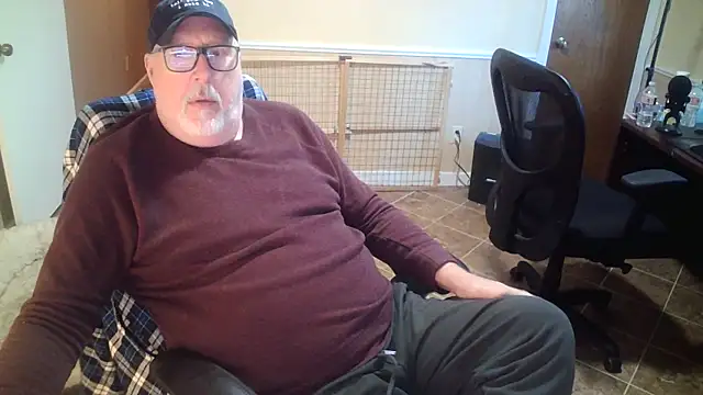 superbearboss online show from 5, 11, 2025