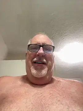 superbearboss online show from 27, 3, 2026