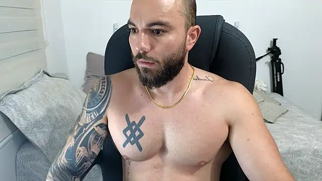 Snapshot of Isaac_Carter chatting on 29, 4, 2026 Isaac Carter online show from 29, 4, 2026