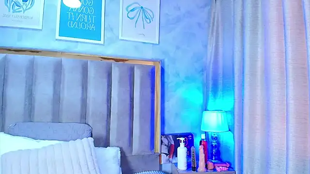 Snapshot of AvaX_777 chatting on 26, 6, 2026 AvaX 777 online show from 26, 6, 2026