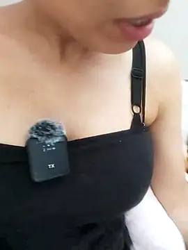 saraaxx1 online show from 6, 8, 2026