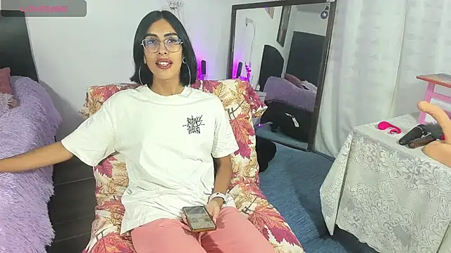 Snapshot of verodaza chatting on 16, 5, 2026 verodaza online show from 16, 5, 2026