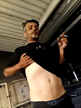 Snapshot of Fzssp chatting on 1, 12, 2025 Fzssp online show from 1, 12, 2025