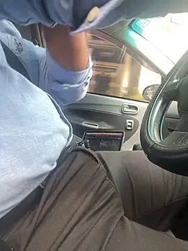 dam-her-boy online show from 3, 2, 2026