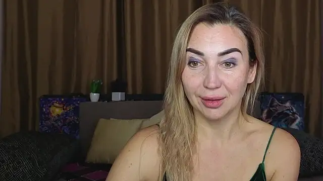 Snapshot of Kiss_julli88I chatting on 17, 1, 2026 Kiss julli88I online show from 17, 1, 2026