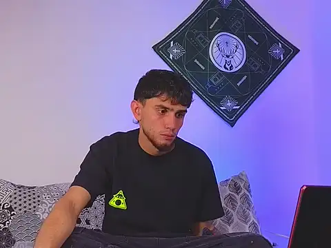 samevansx  online show from 12, 11, 2025