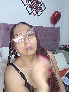 AlessandraLeroy online show from 8, 3, 2026