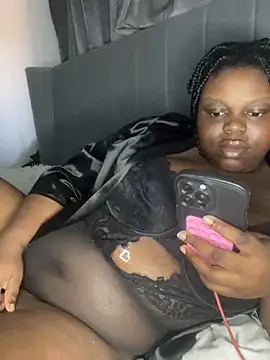 bigtittyT online show from 6, 3, 2025