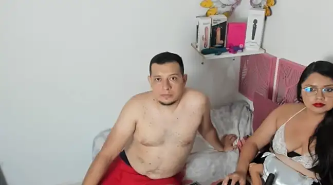 ValentinaZuluaga01 online show from 16, 3, 2025