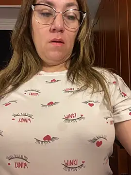 Luna-nevada online show from 28, 3, 2026