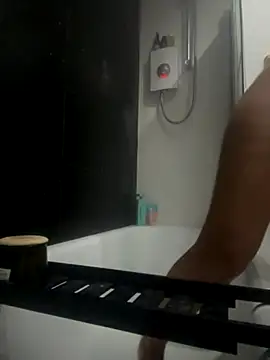 Sienna Royale online show from 26, 11, 2025