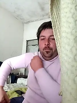 Snapshot of yorugua_12 chatting on 10, 10, 2025 yorugua 12 online show from 10, 10, 2025