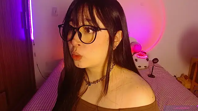 Snapshot of Oliviargf chatting on 17, 6, 2026 Oliviargf online show from 17, 6, 2026