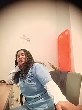 Paula6Colombia online show from 13, 11, 2025