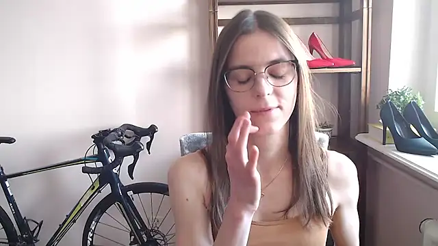 love megi online show from 26, 2, 2026