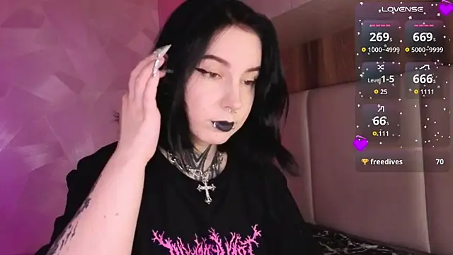 Snapshot of yourvodka chatting on 9, 6, 2026 yourvodka online show from 9, 6, 2026