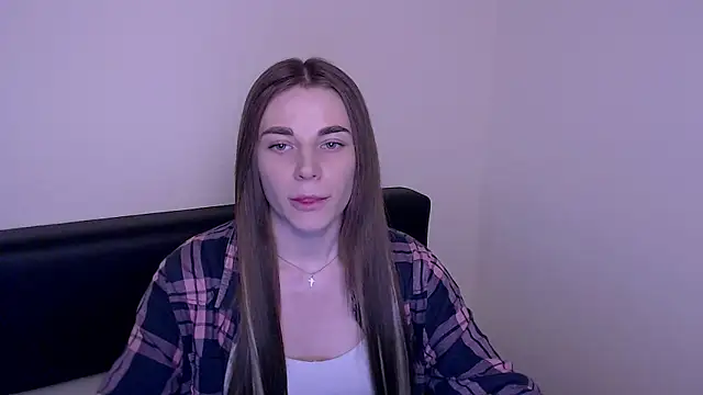 MiaDari  online show from 19, 3, 2025