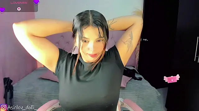 Snapshot of Ashley_dolll chatting on 11, 5, 2026 Ashley dolll online show from 11, 5, 2026