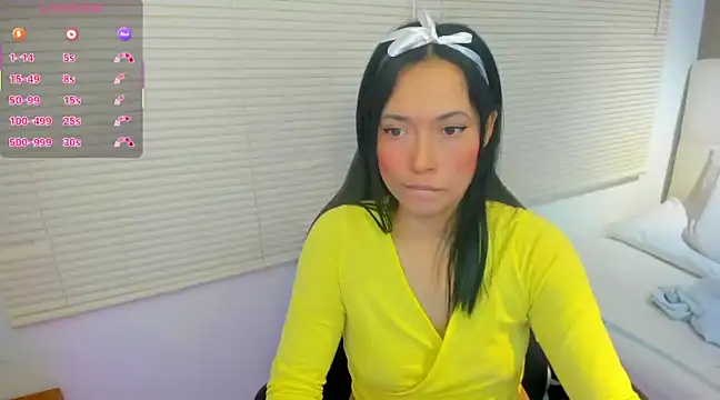  LiilyWong online show from 15, 3, 2025