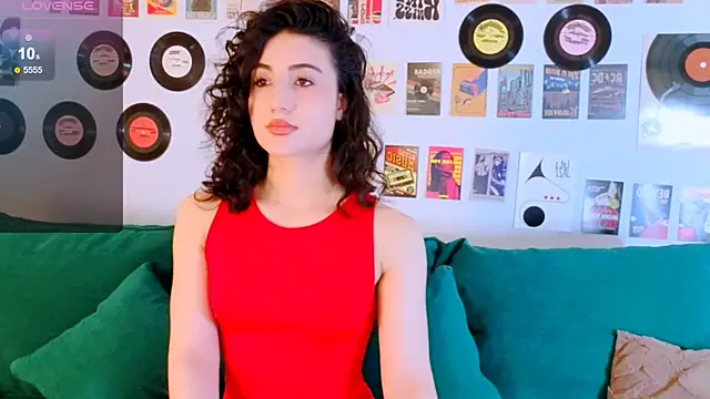 Maya Rogerss online show from 26, 5, 2026