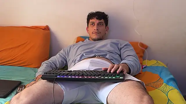 Snapshot of chicoinhibido chatting on 18, 9, 2025 chicoinhibido online show from 18, 9, 2025