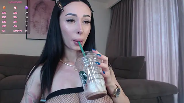 reinakylie online show from 3, 6, 2026