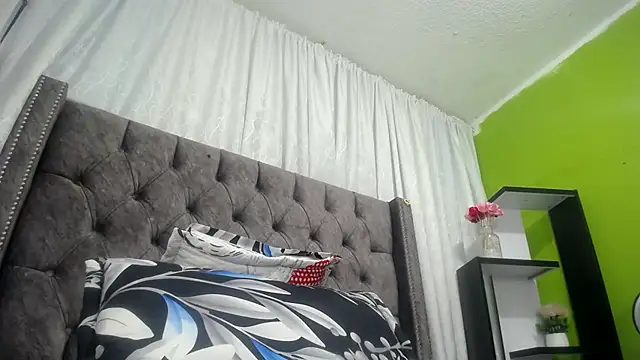 ANA-BULLOCK- online show from 9, 9, 2025