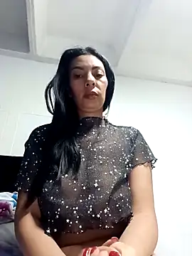 DaphneRosses online show from 23, 2, 2026