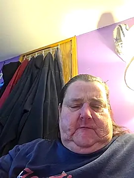 dawnie802 online show from 30, 7, 2026