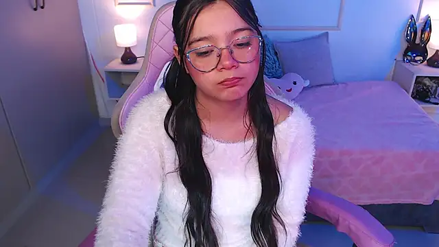 Snapshot of lilly_1948 chatting on 18, 3, 2025 lilly 1948 online show from 18, 3, 2025