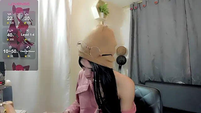 Snapshot of AteneaTaylor chatting on 22, 10, 2025 AteneaTaylor online show from 22, 10, 2025