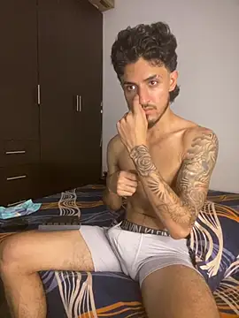 Snapshot of Zayn_kane chatting on 16, 7, 2026 Zayn kane online show from 16, 7, 2026