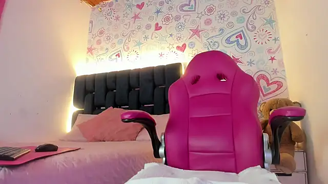 margott 22  online show from 26, 11, 2025