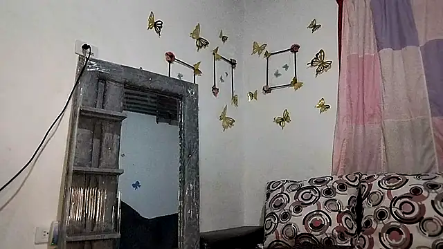 Milu curly online show from 20, 9, 2025