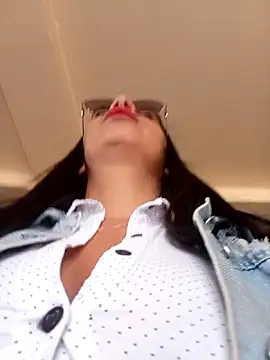 Nathaly 12 online show from 4, 12, 2025