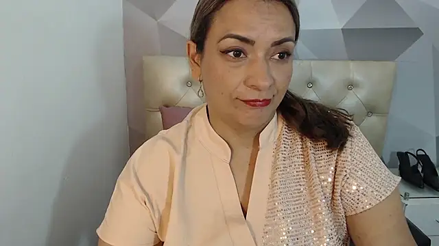 Milf-Prettyboobs online show from 17, 2, 2026