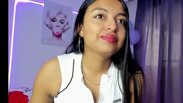 Snapshot of sweet_cinamon chatting on 3, 2, 2026 sweet cinamon online show from 3, 2, 2026