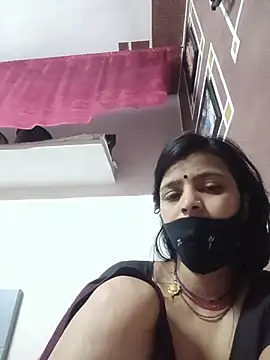 Snapshot of Daya_Chheda chatting on 22, 7, 2026 Daya Chheda online show from 22, 7, 2026
