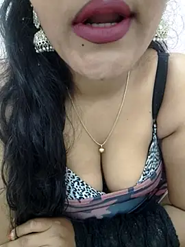 priya 00143 online show from 2, 12, 2025