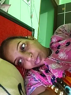 Snapshot of Hotty-Nidhi chatting on 8, 11, 2025 Hotty-Nidhi online show from 8, 11, 2025