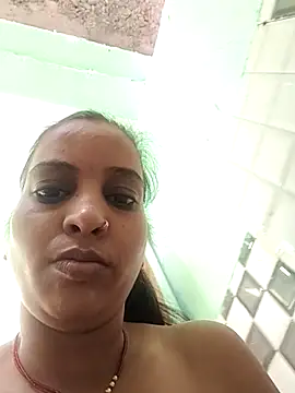 Snapshot of Hotty-Nidhi chatting on 15, 12, 2025 Hotty-Nidhi online show from 15, 12, 2025