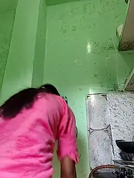 Snapshot of Hotty-Nidhi chatting on 17, 12, 2025 Hotty-Nidhi online show from 17, 12, 2025