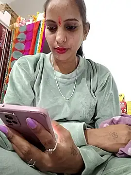 Snapshot of Hotty-Nidhi chatting on 14, 1, 2026 Hotty-Nidhi online show from 14, 1, 2026