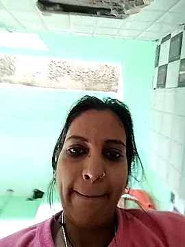 Snapshot of Hotty-Nidhi chatting on 8, 2, 2026 Hotty-Nidhi online show from 8, 2, 2026