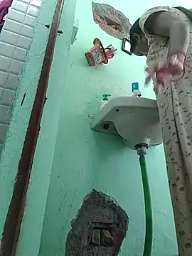 Snapshot of Hotty-Nidhi chatting on 16, 2, 2026 Hotty-Nidhi online show from 16, 2, 2026