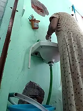 Snapshot of Hotty-Nidhi chatting on 2, 3, 2026 Hotty-Nidhi online show from 2, 3, 2026