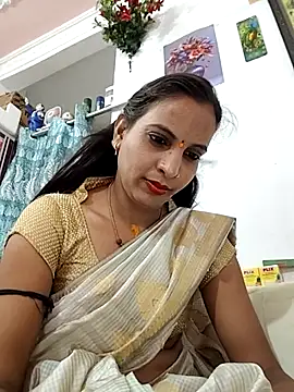 Snapshot of Hotty-Nidhi chatting on 17, 7, 2026 Hotty-Nidhi online show from 17, 7, 2026