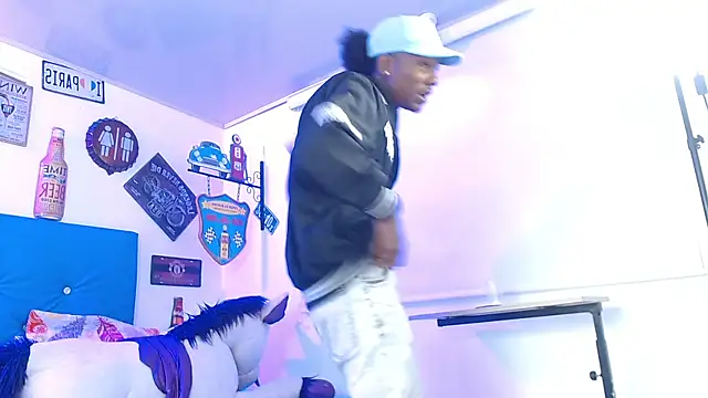 lili roussi online show from 26, 3, 2026