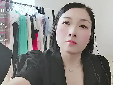 Rachel-6600 online show from 22, 9, 2025